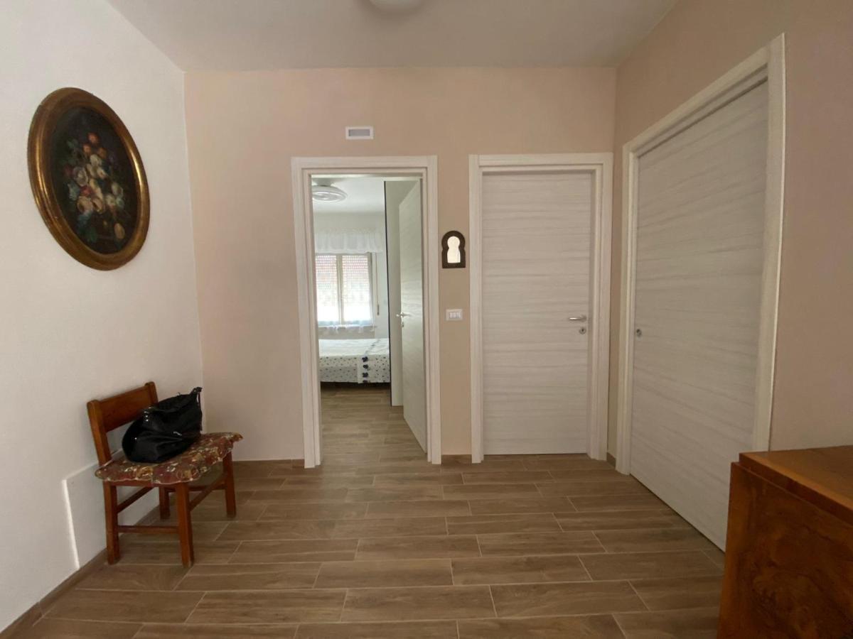 לינה וארוחת בוקר סן בנדטו דל טרנטו Casa Riri מראה חיצוני תמונה