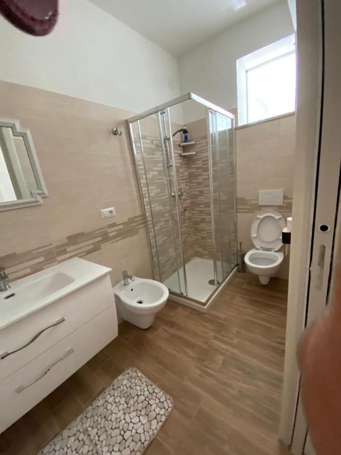 לינה וארוחת בוקר סן בנדטו דל טרנטו Casa Riri מראה חיצוני תמונה